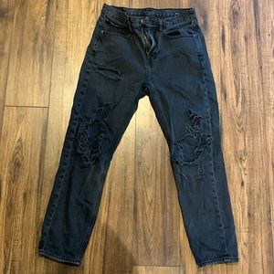 American Eagle size 2 mom jeans in black